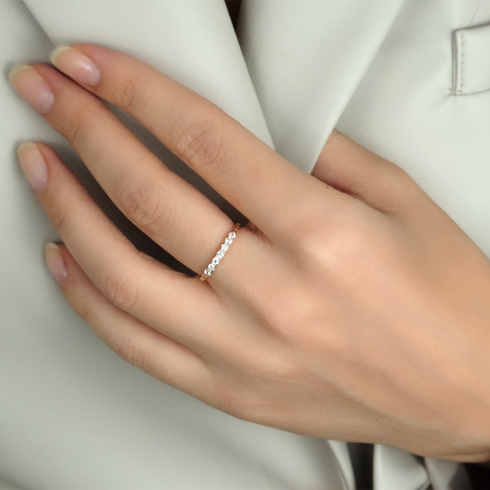 11037 кольцо 585* Кольцо из красного золота с фианитами | ювелирная компания ATOLL