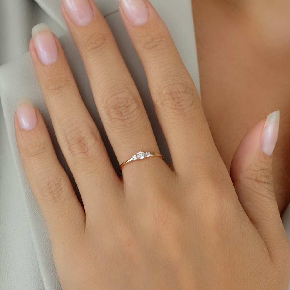 11236 кольцо 585* Кольцо из красного золота с фианитами | ювелирная компания ATOLL